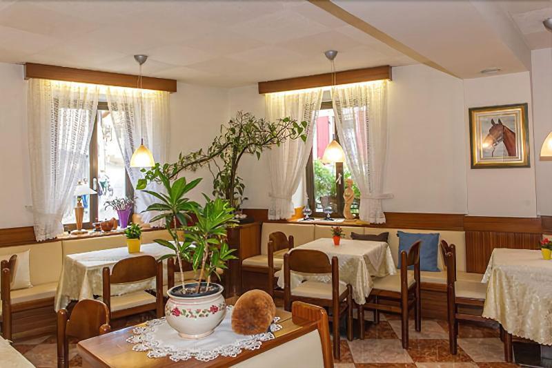 Albergo Antica Rosa Levico Terme Εξωτερικό φωτογραφία