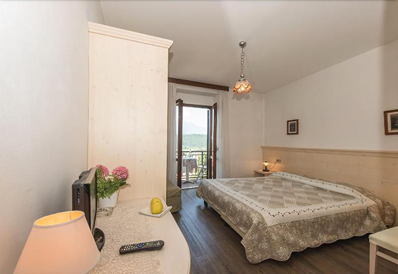 Albergo Antica Rosa Levico Terme Εξωτερικό φωτογραφία